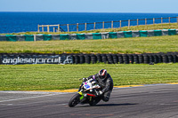 anglesey-no-limits-trackday;anglesey-photographs;anglesey-trackday-photographs;enduro-digital-images;event-digital-images;eventdigitalimages;no-limits-trackdays;peter-wileman-photography;racing-digital-images;trac-mon;trackday-digital-images;trackday-photos;ty-croes